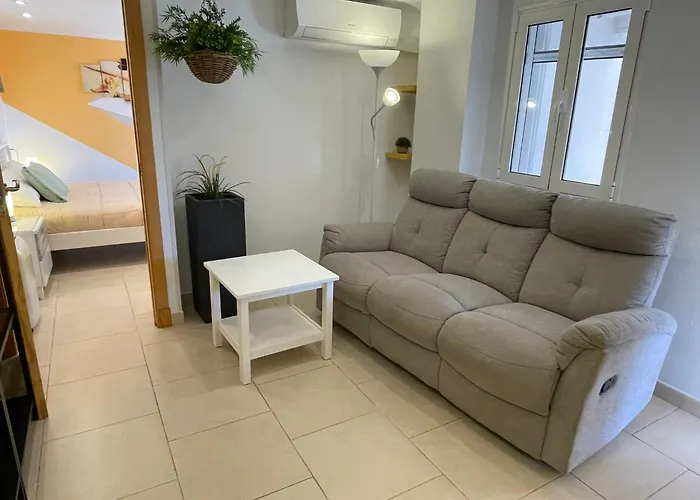 Schoenes Kleines Mit Idyllischem Blick Fuer 2 Personen 아파트 칼라 갈다나