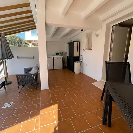 Apartment Schoenes Kleines Mit Idyllischem Blick-air Conditioning Is Not Included
