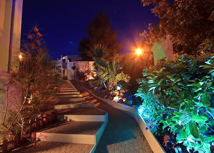 Schönes Kleines Mit Idyllischem Blick Für 2 Personen Apartment Cala Galdana (Menorca)