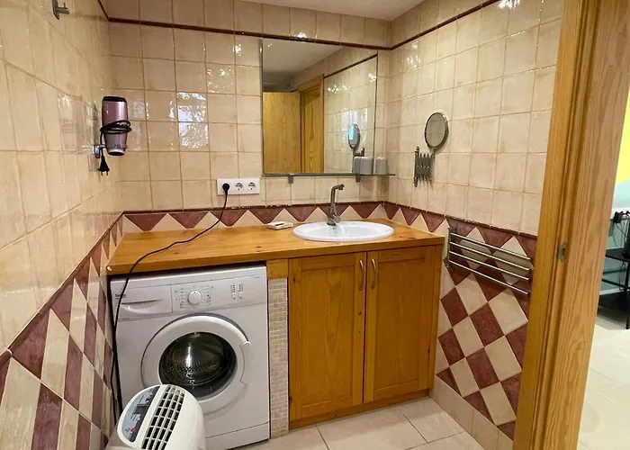 Schoenes Kleines Mit Idyllischem Blick Fuer 2 Personen * Cala Galdana